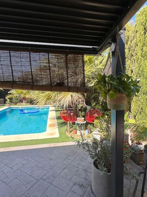 Espectacular Alojamiento Con Piscina En บิเรีย ภายนอก รูปภาพ